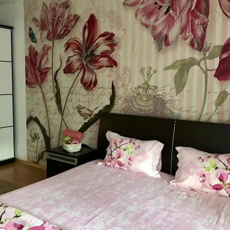 Апартамент “Лалето” Apartment